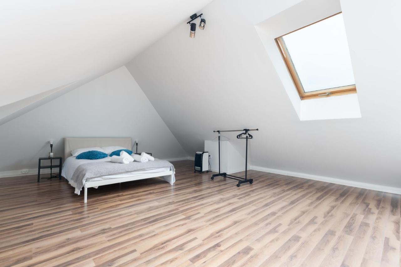 Blekitna With Mezzanine *